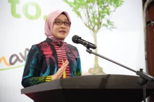 Foto: Sekdaprov Kaltim Sri Wahyuni.