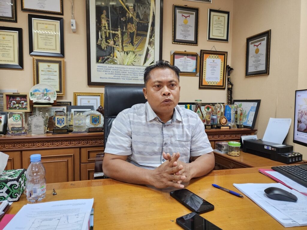 dispar kukar