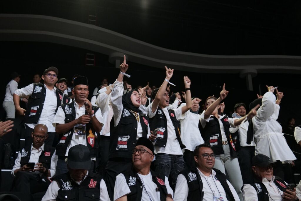 Foto: Suasana dukungan atas Pasangan calon bupati dan wakil bupati nomor urut 1, Edi Damansyah-Rendi Solihin.