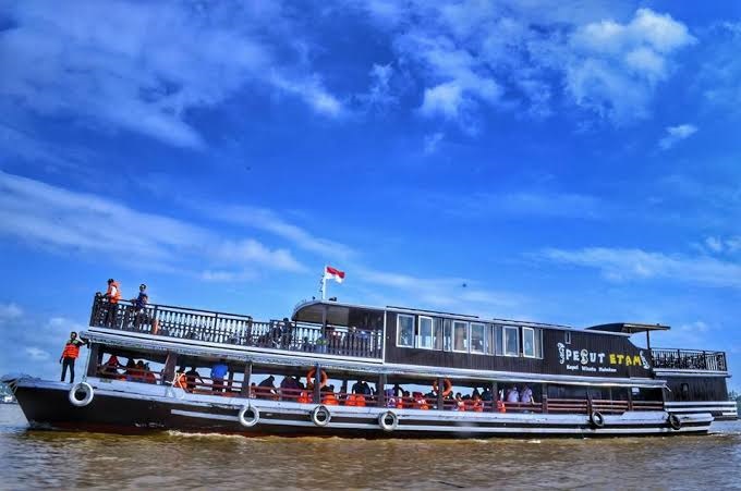 Foto: Kapal Wisata Susur Sungai Mahakam.